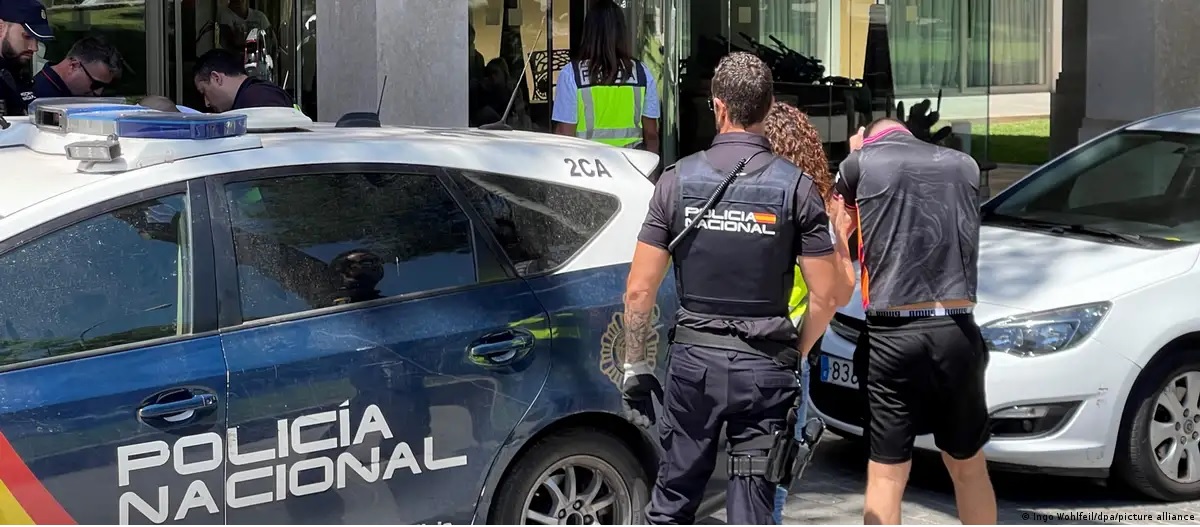 poli