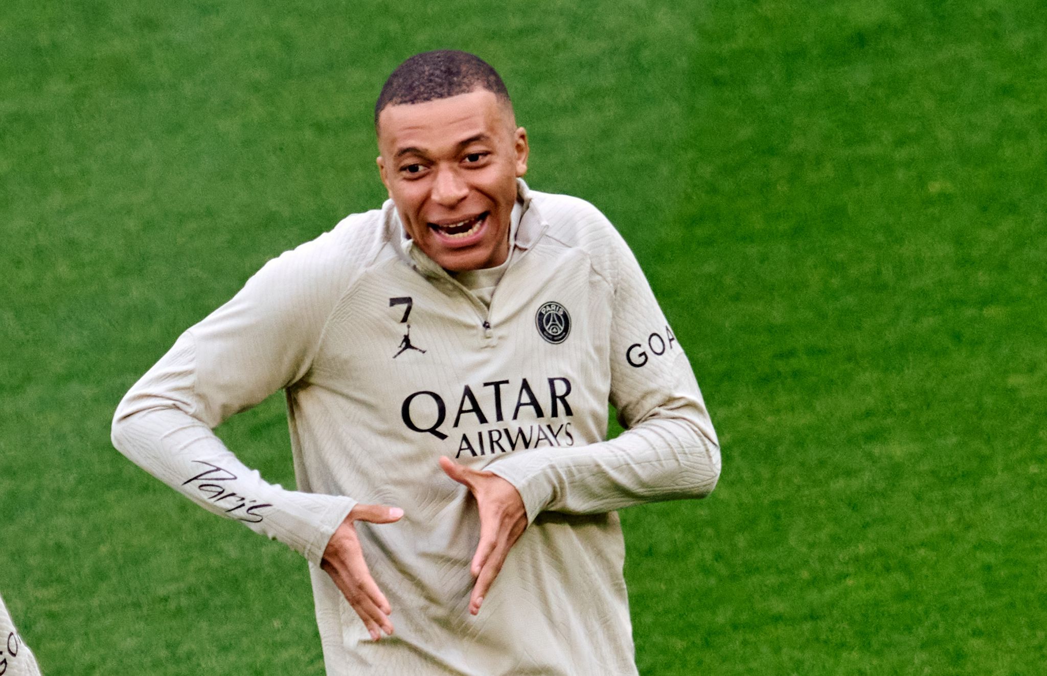 Mbappé, le lion camerounais au sang arabe qui rêve de l'Euro 2024